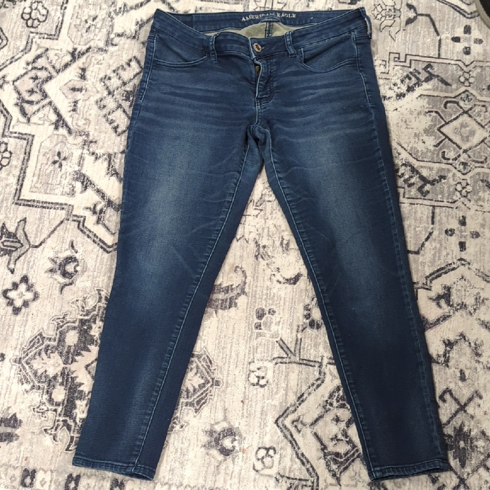 American Eagle Outfitters Women's Dark Blue Skinny Jeans